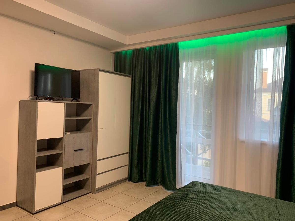 Apartamenti Mayak Apartment Oldenburg Bagian luar foto