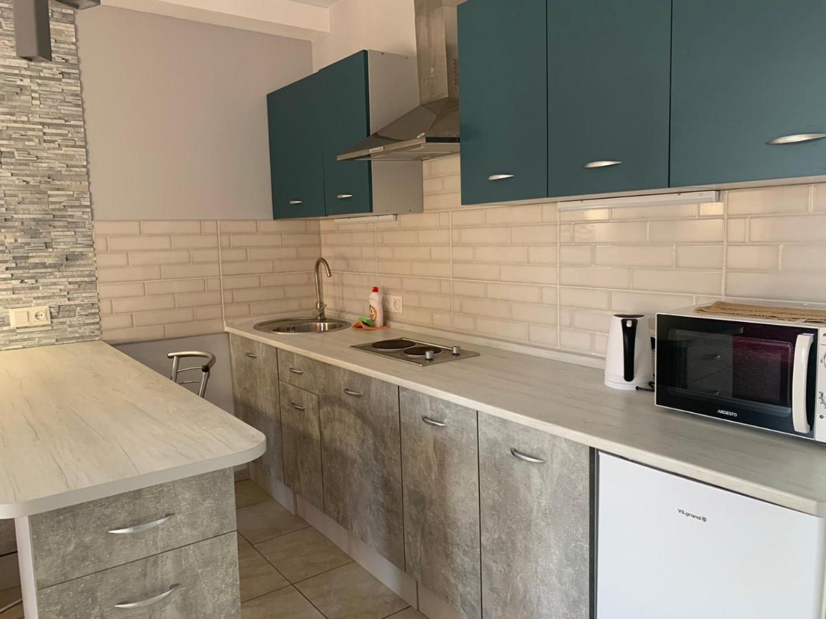 Apartamenti Mayak Apartment Oldenburg Bagian luar foto