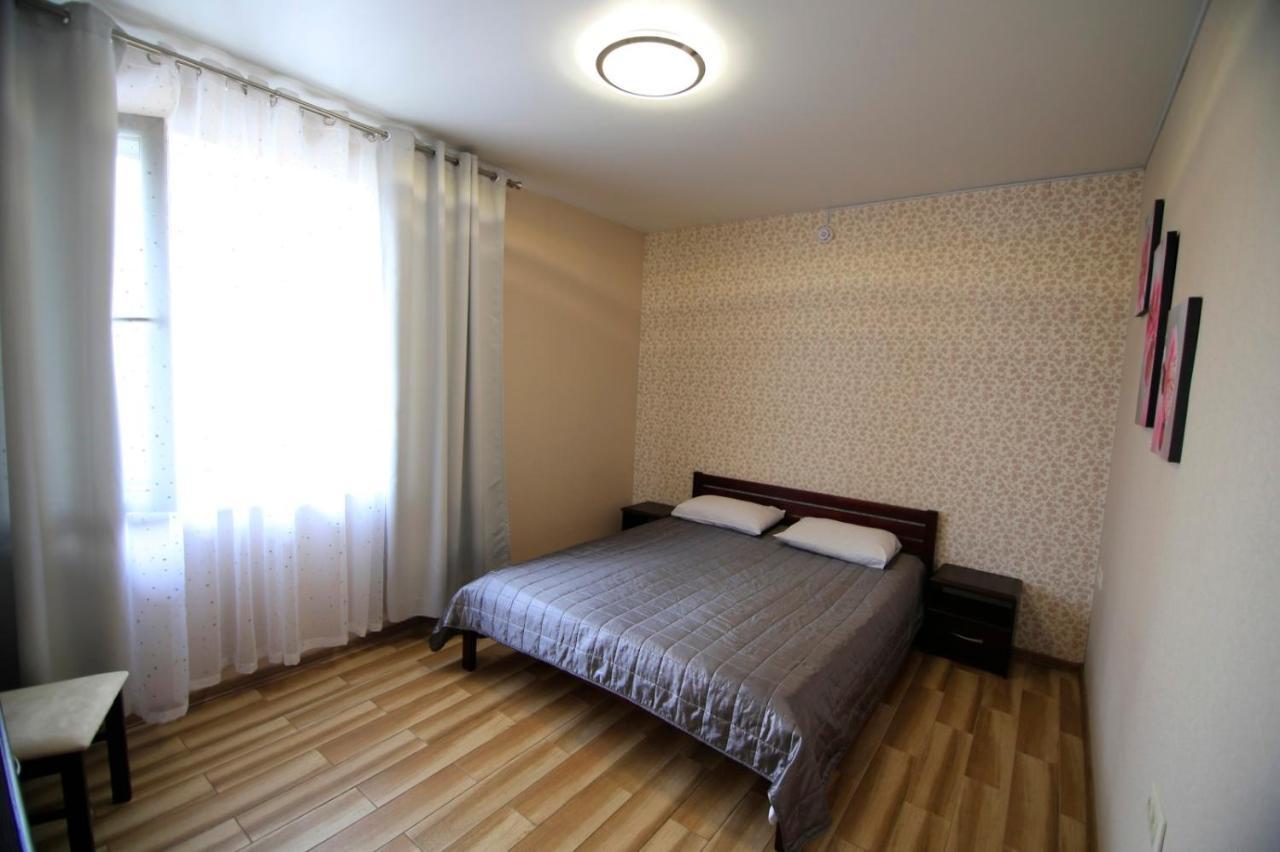 Apartamenti Mayak Apartment Oldenburg Bagian luar foto