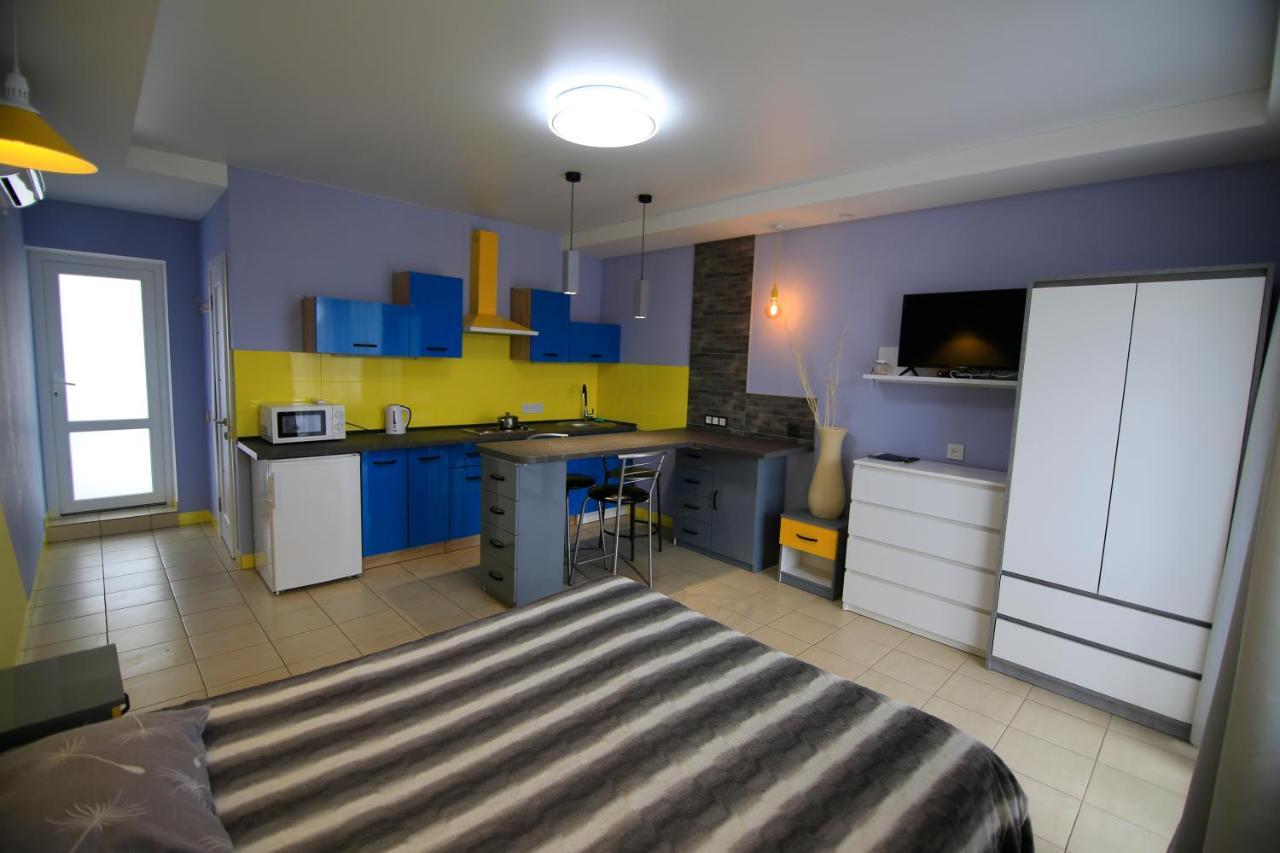 Apartamenti Mayak Apartment Oldenburg Bagian luar foto